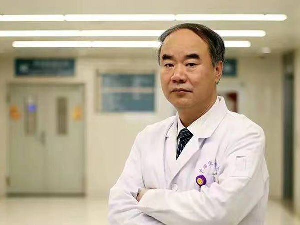 谢强--副主任医师