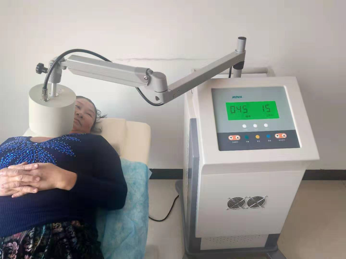 中医内科疼痛门诊项目介绍之中低周波治疗仪