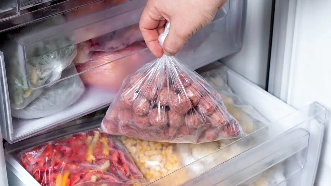 提醒：冰箱久放的5种食物，或是癌症“帮凶”